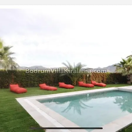 Villa Green House Villa